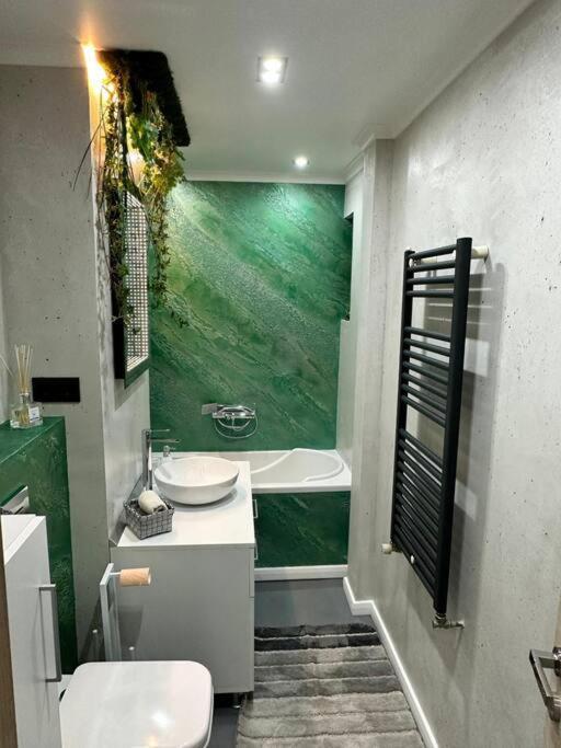 Stylish Apartment In Dambu Târgu-Mureş Exterior foto